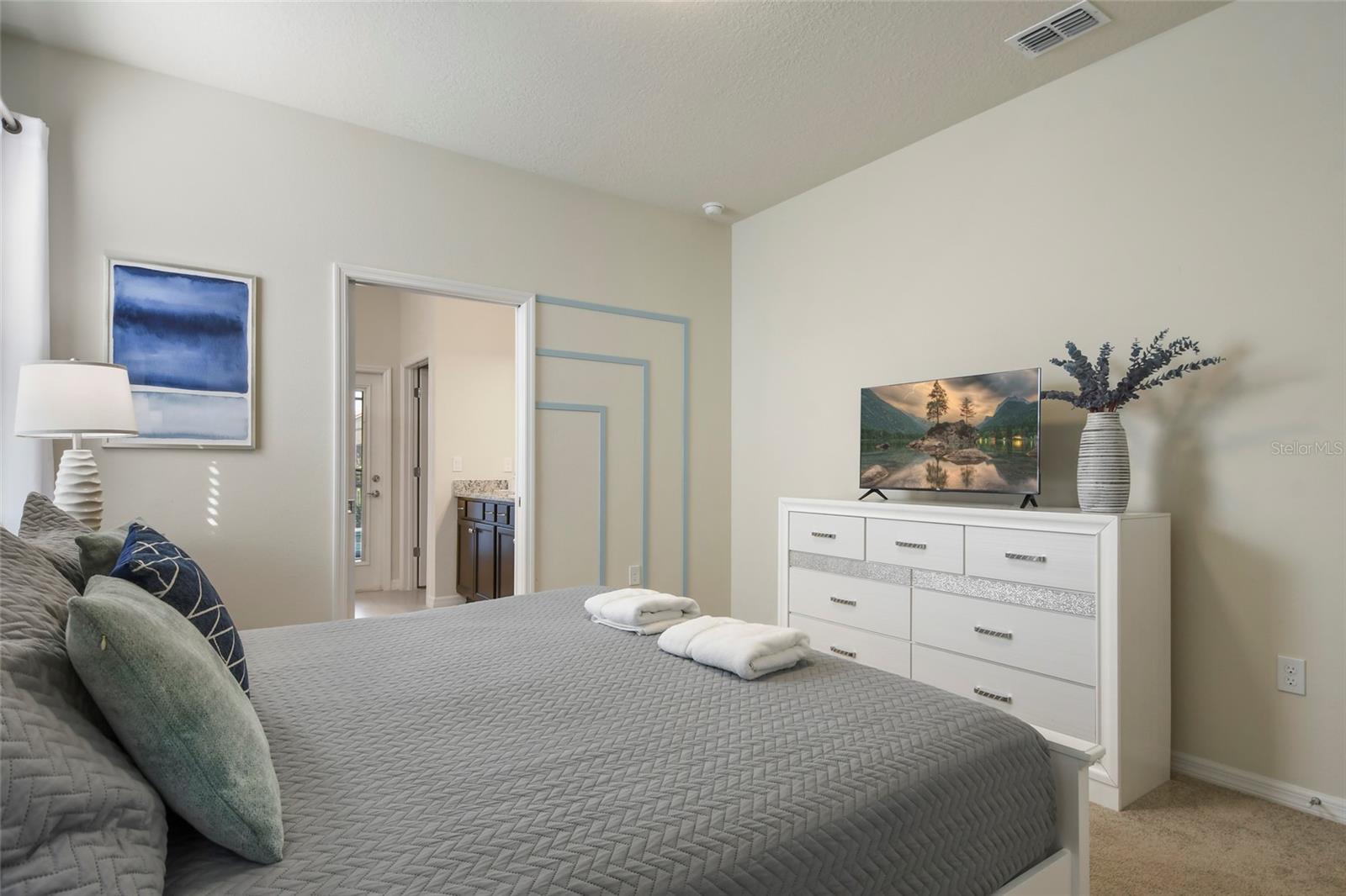 WINDSOR ISLAND RESIDENCE PH 3 - Residential