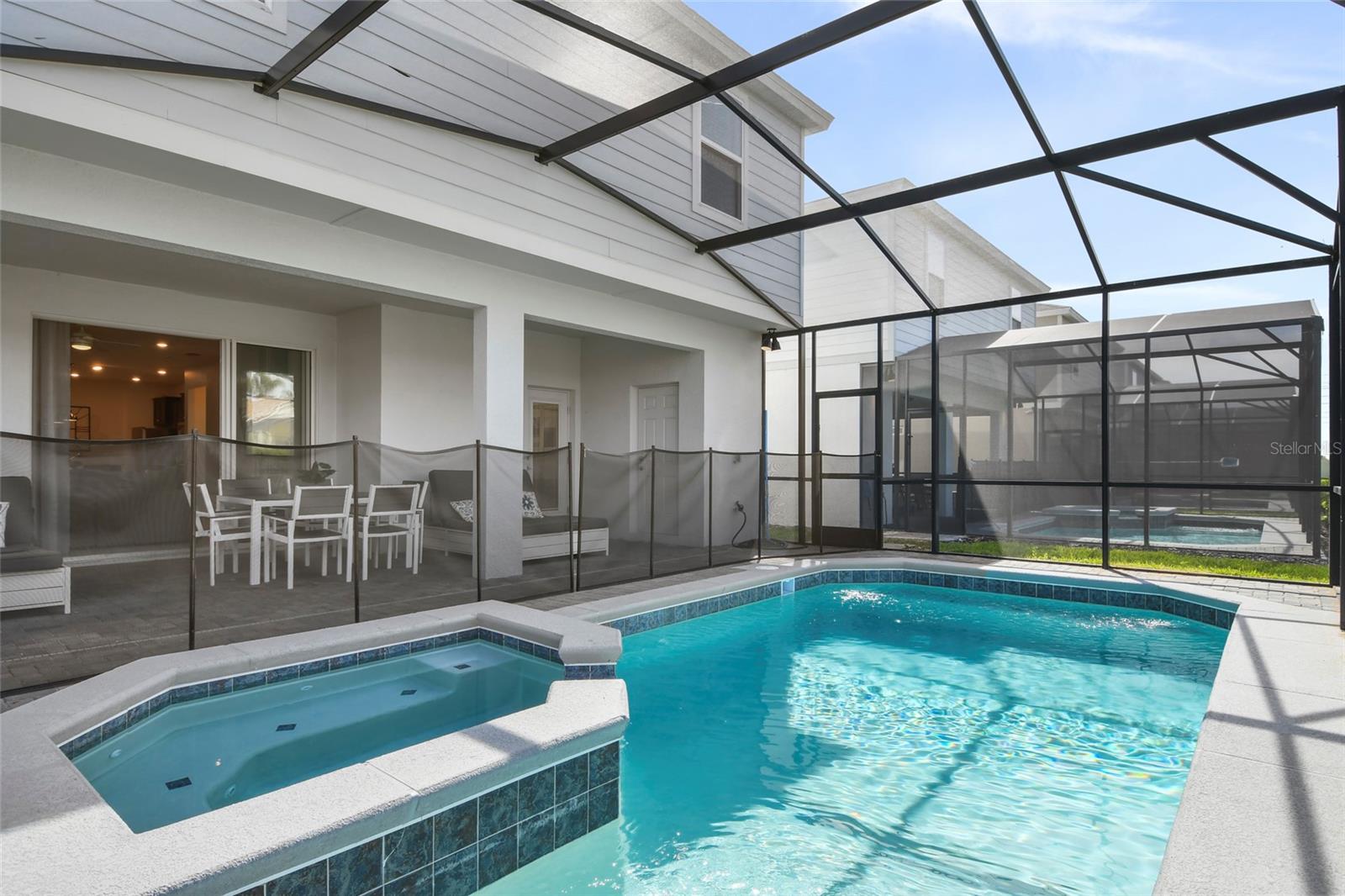 WINDSOR ISLAND RESIDENCE PH 3 - Residential