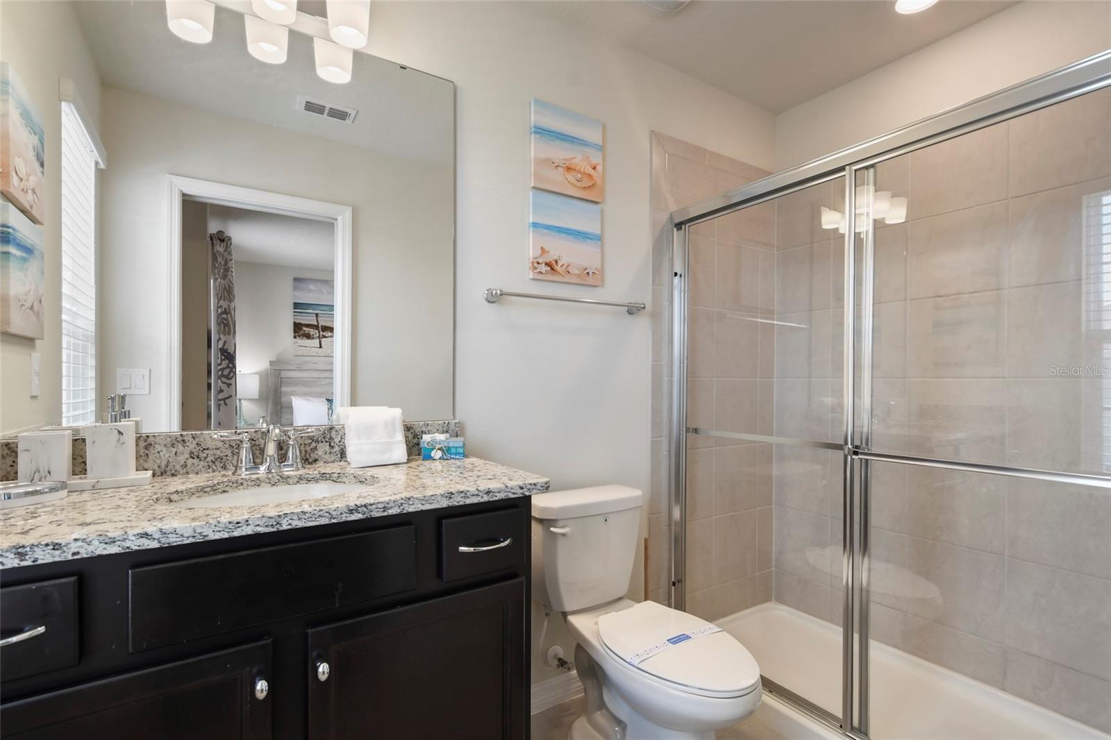 WINDSOR ISLAND RESIDENCE PH 3 - Residential