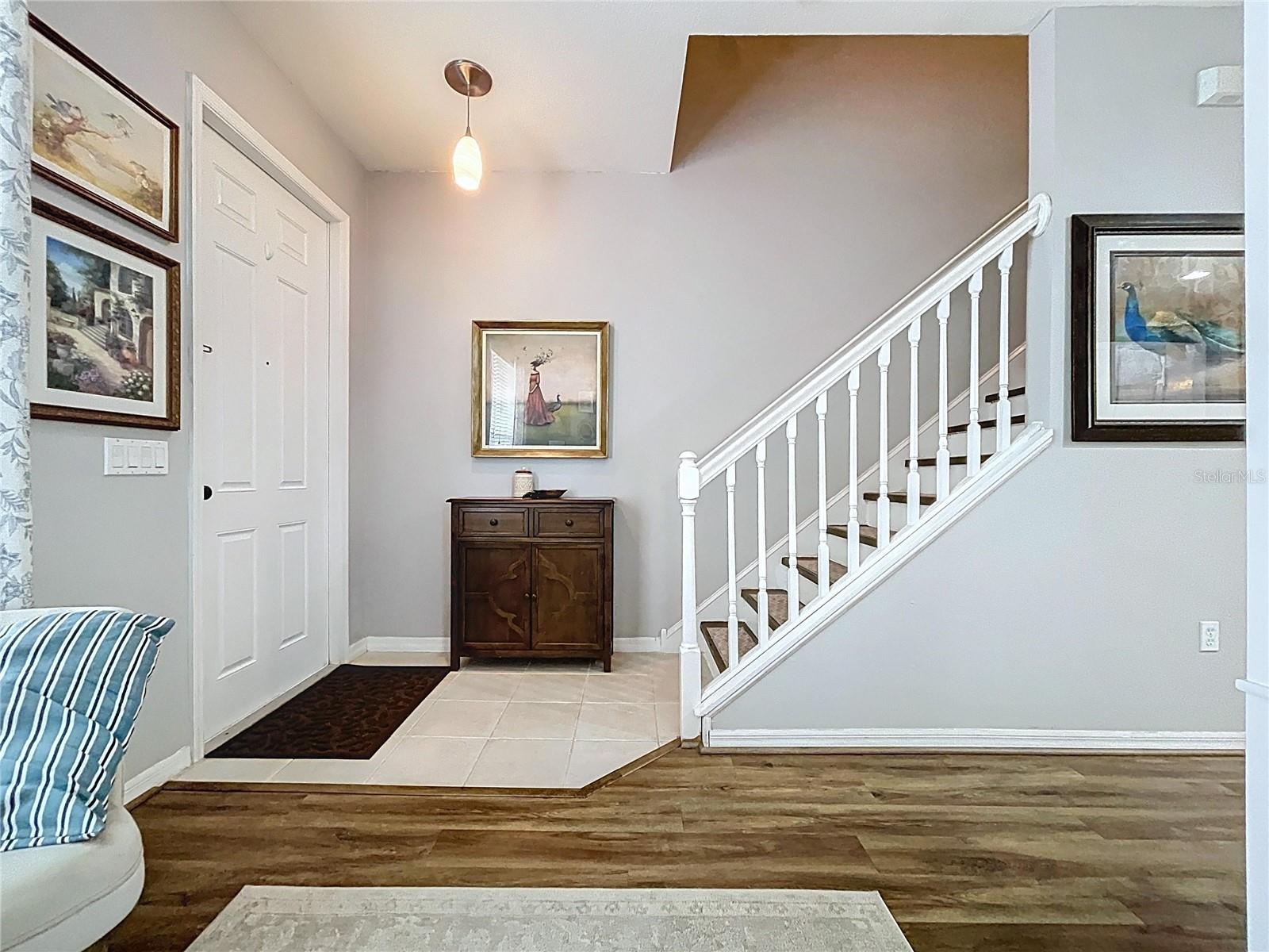 TOWNHOMES OF COUNTRY RUN PH 03 - Residential