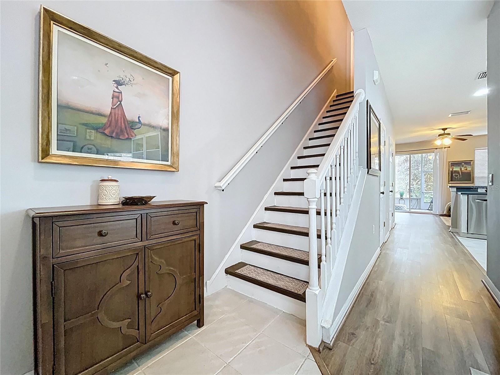 TOWNHOMES OF COUNTRY RUN PH 03 - Residential