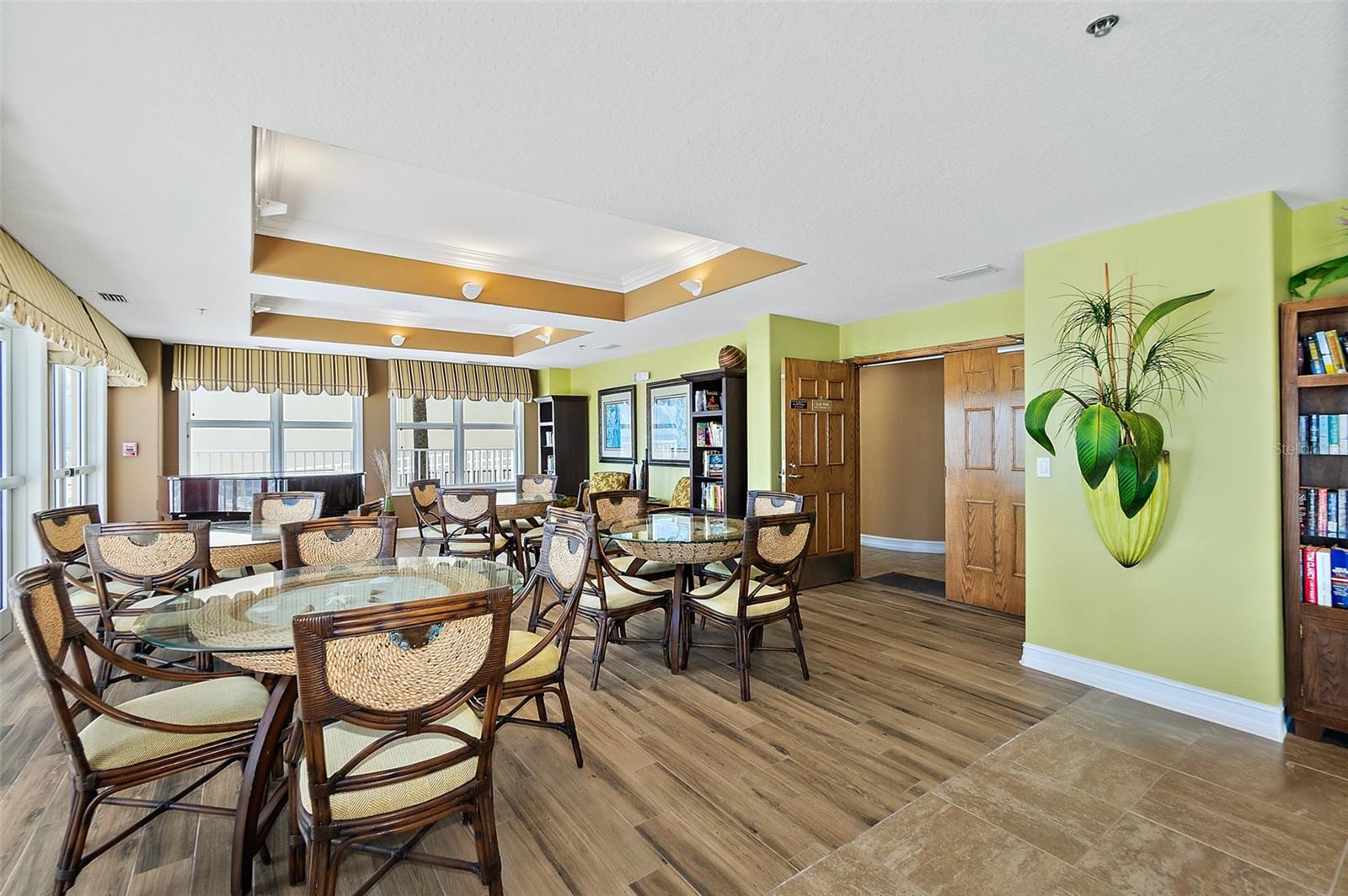 MARBELLA CONDO PER - Residential