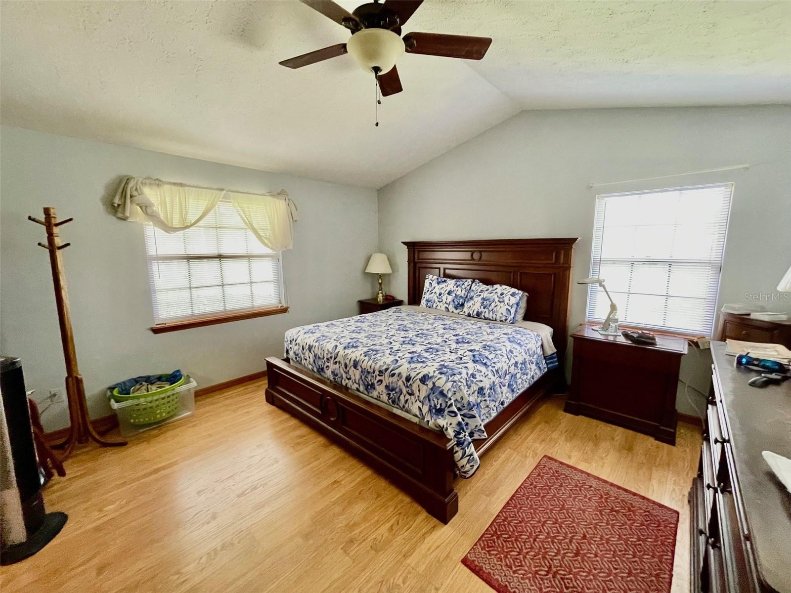 SEMINOLE WOODS 5 AC DEV - Residential