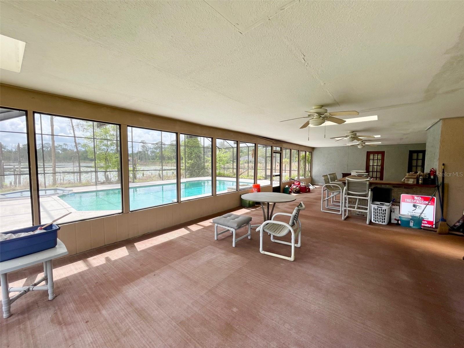 SEMINOLE WOODS 5 AC DEV - Residential