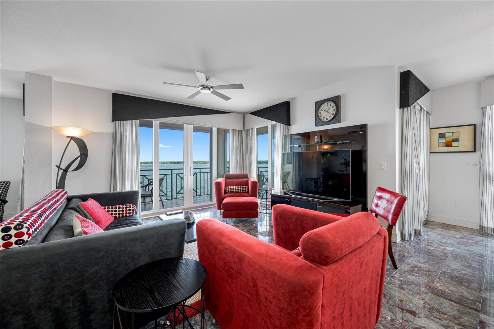 DOLPHIN CAY ANTIGUA - Residential