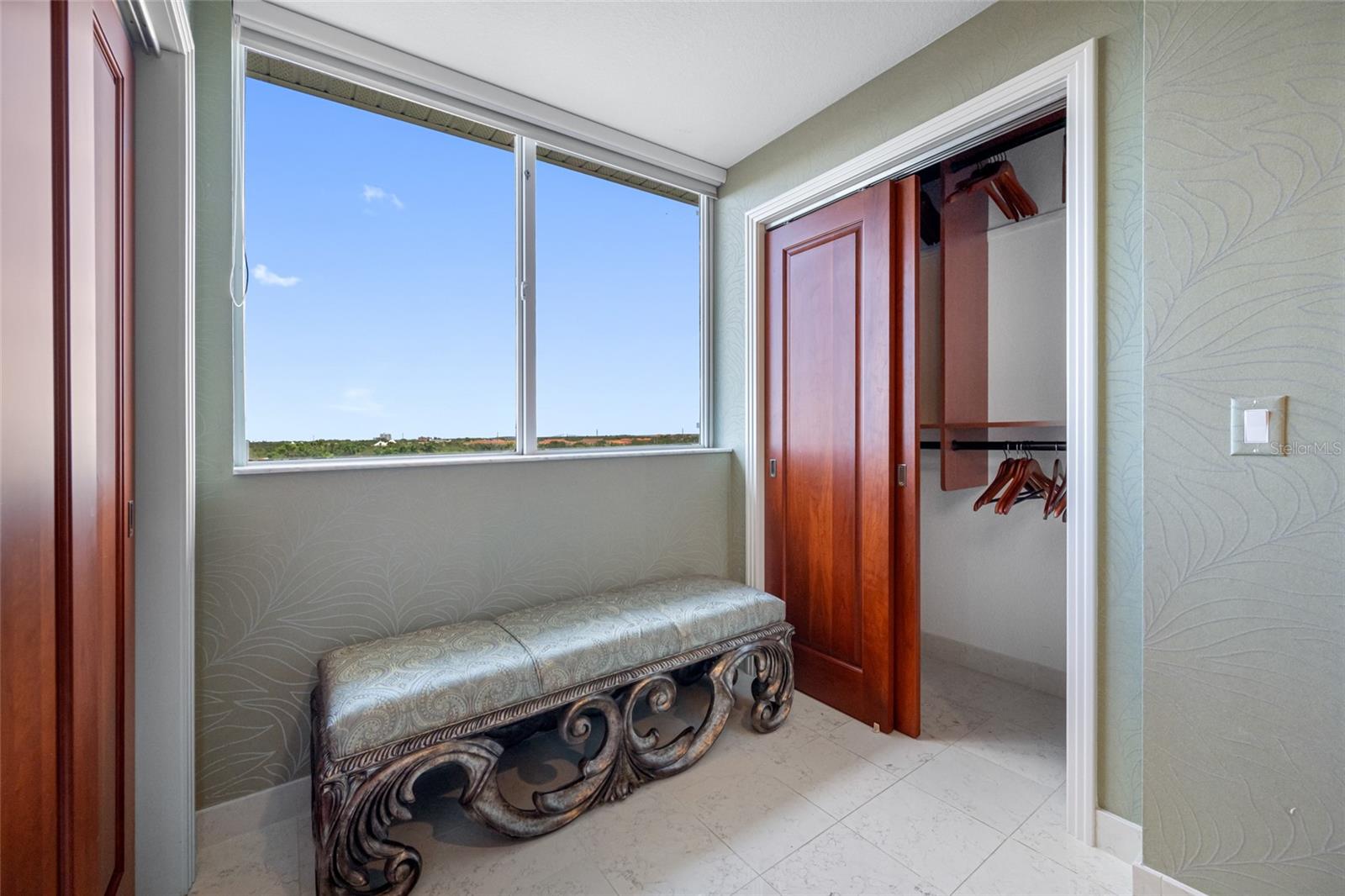 DOLPHIN CAY ANTIGUA - Residential