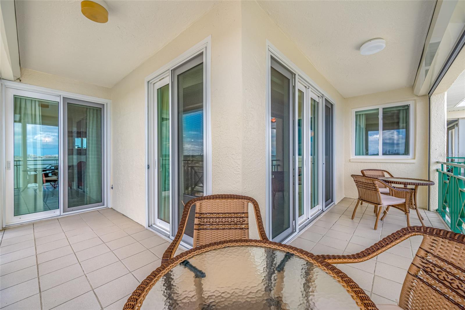 DOLPHIN CAY ANTIGUA - Residential