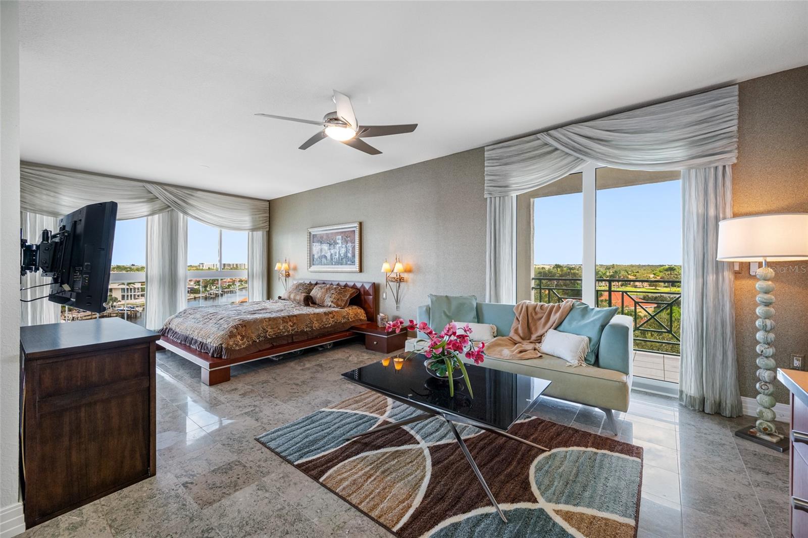 DOLPHIN CAY ANTIGUA - Residential