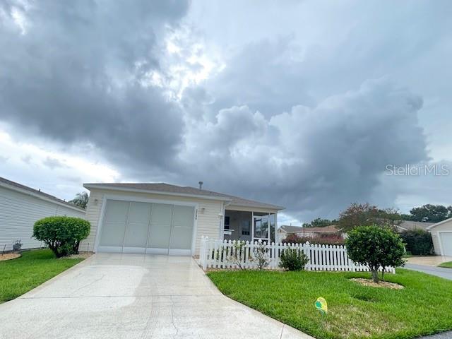 VILLAGES OF SUMTER COLLINGTON VILLAS - Residential Lease