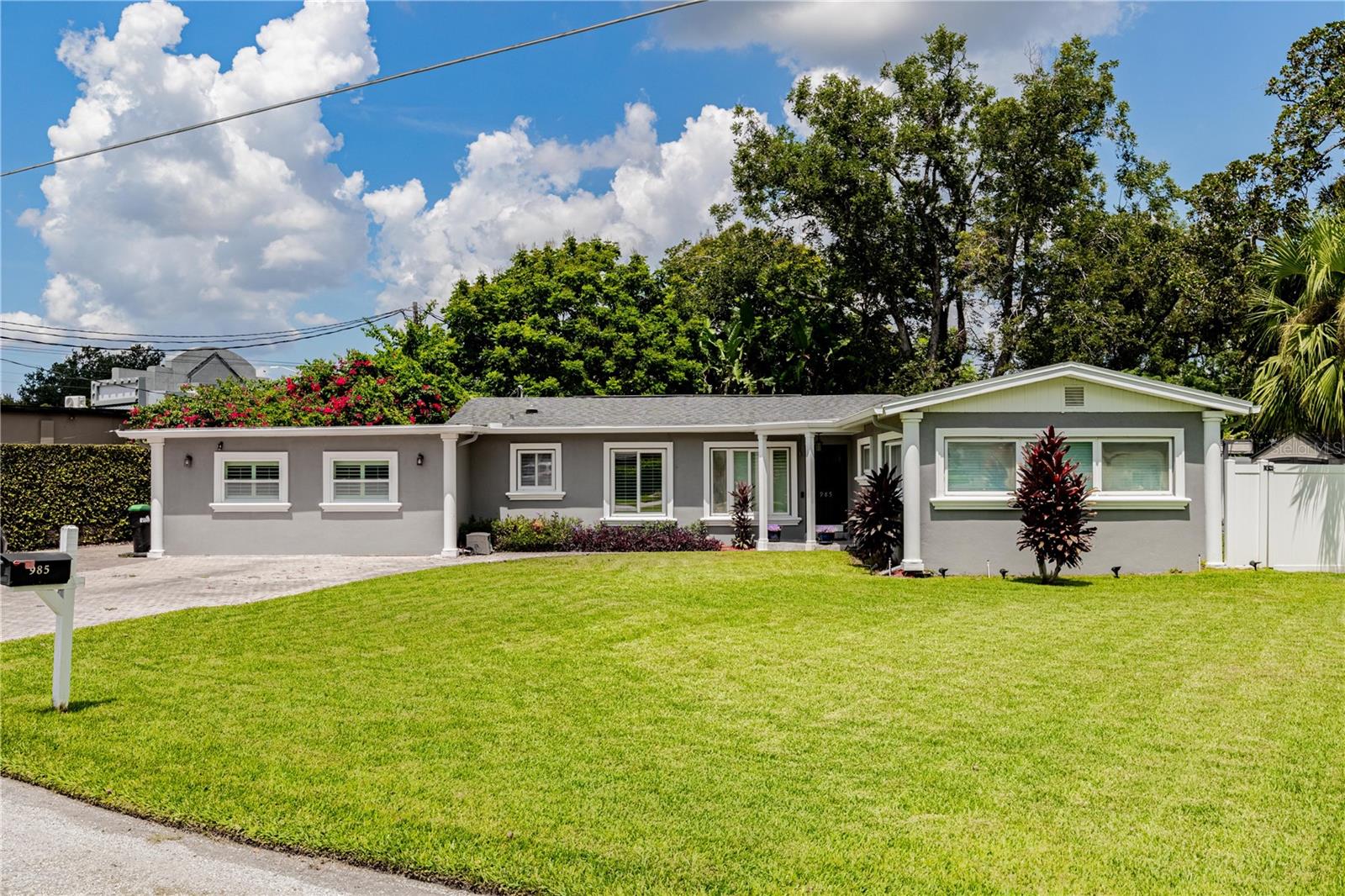 FAIRVIEW SPRINGS PARK - Residential