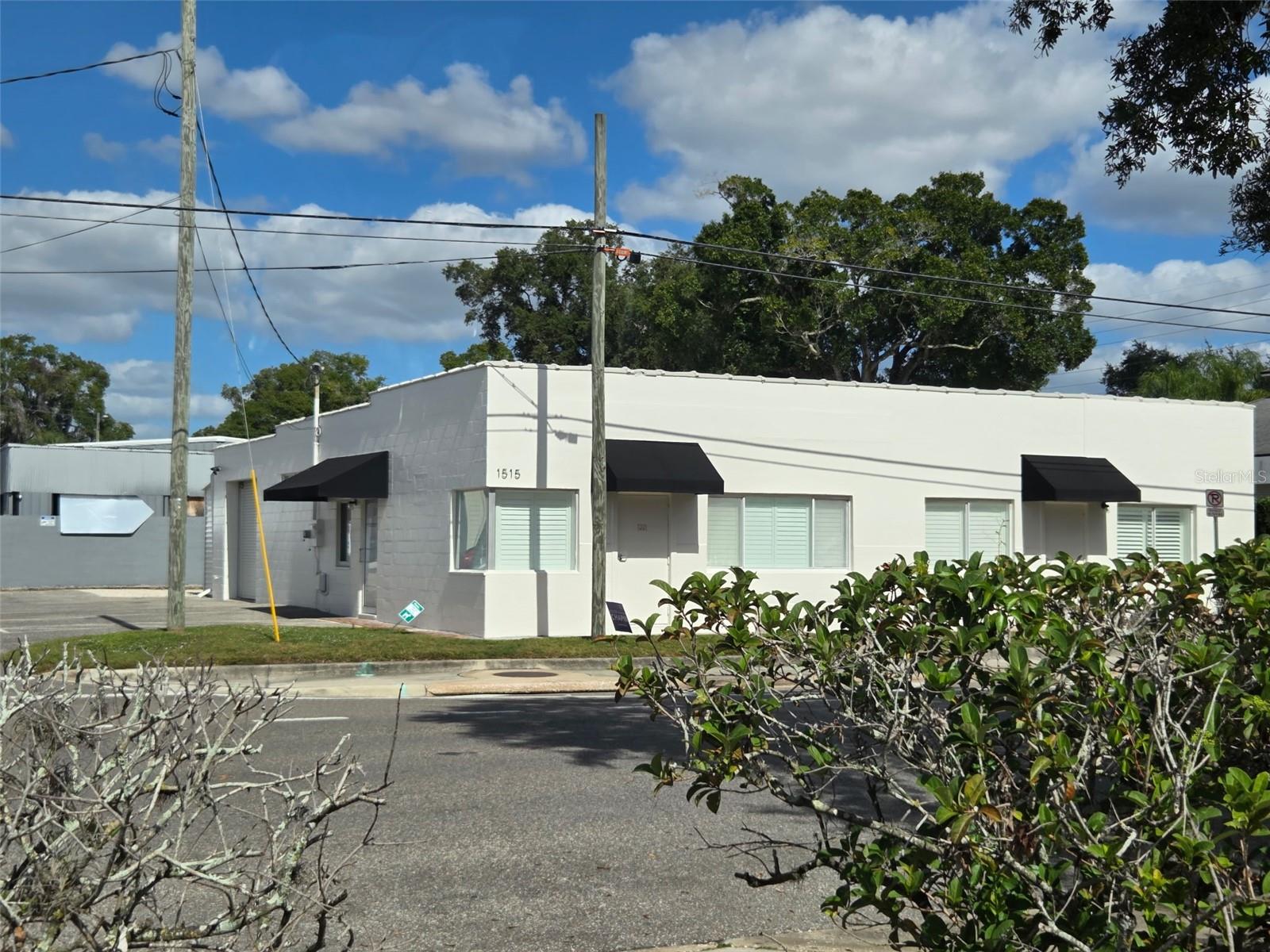 GREEN ACRES - Commercial Lease