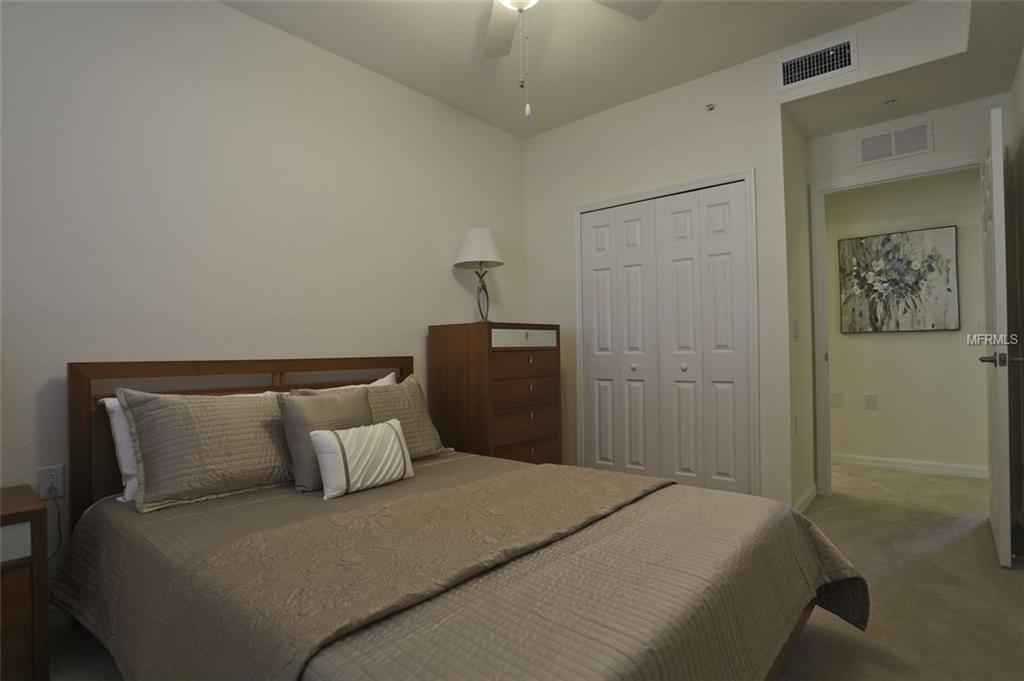 LAKEWOOD NATIONAL - Residential Lease