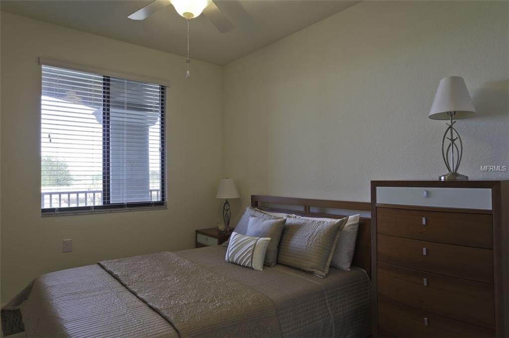 LAKEWOOD NATIONAL - Residential Lease