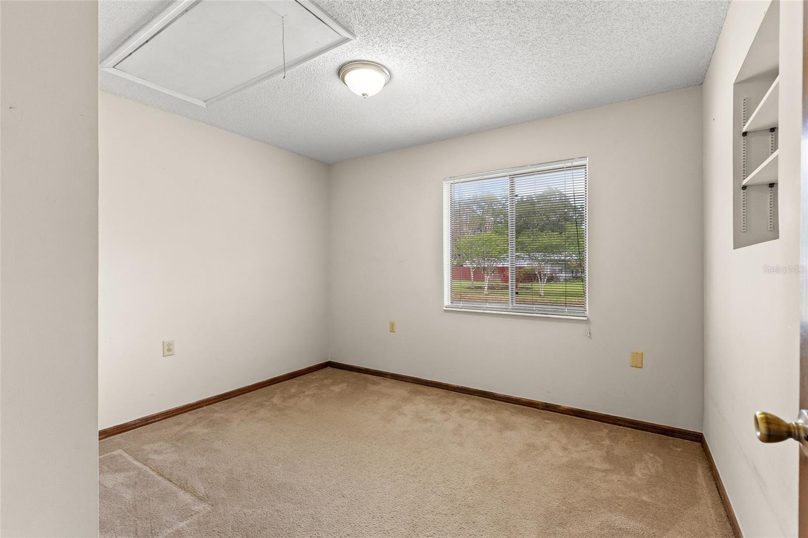 NELA ISLE - Residential