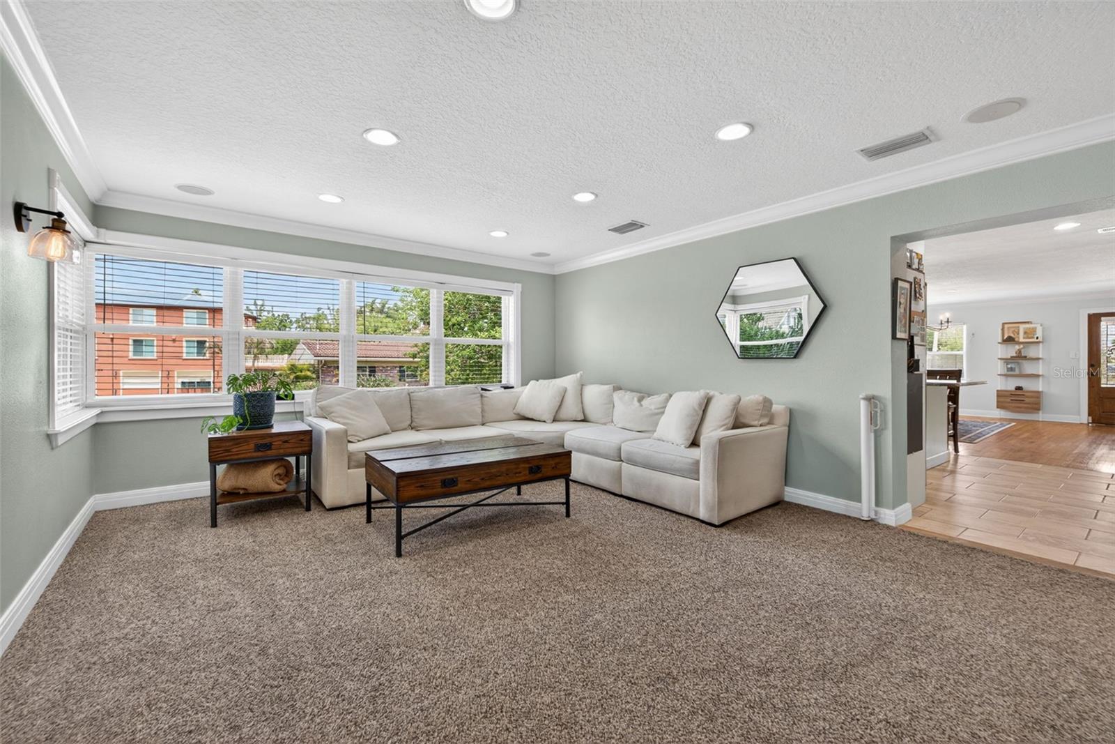 BUFFALO HEIGHTS - Residential