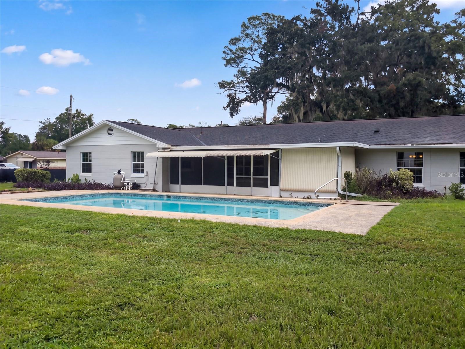 1310 SE 38TH COURT