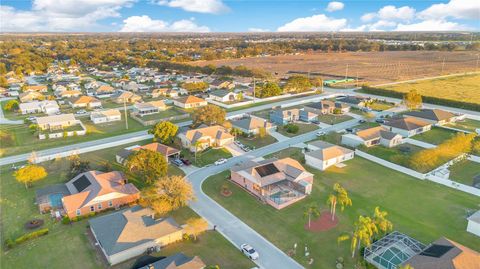 A home in LAKELAND