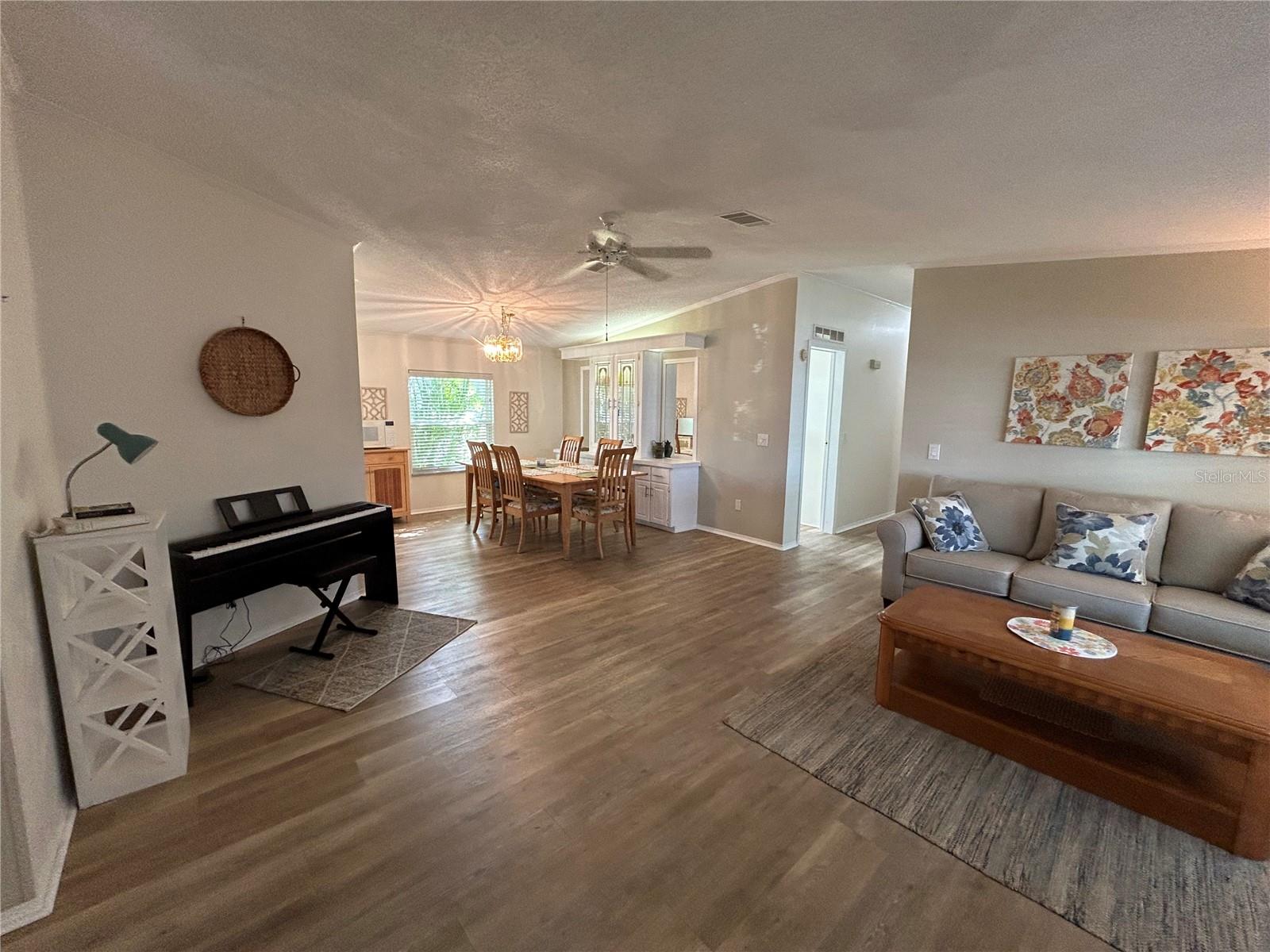 EDGEWATER LANDING - Residential