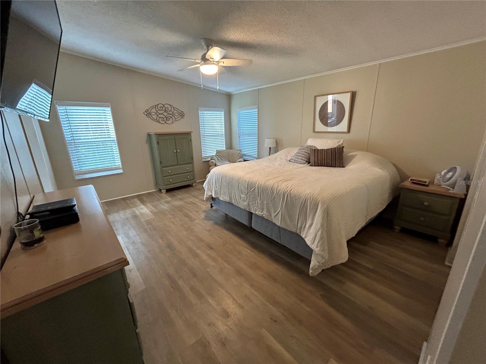 EDGEWATER LANDING - Residential