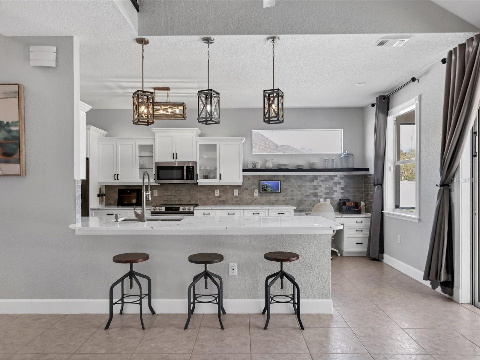 SHADOW OAKS ESTATES - Residential