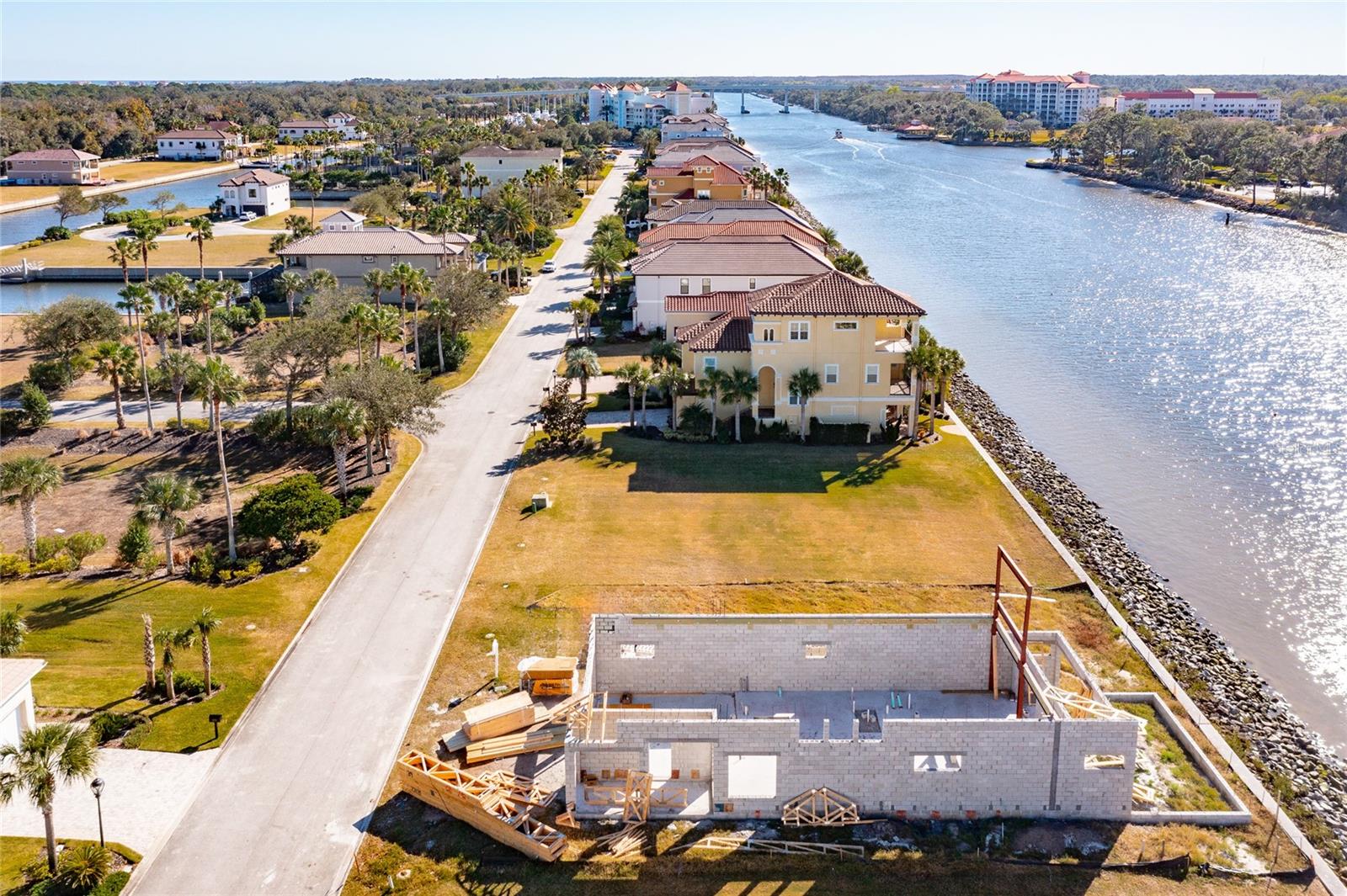 276 YACHT HARBOR DRIVE