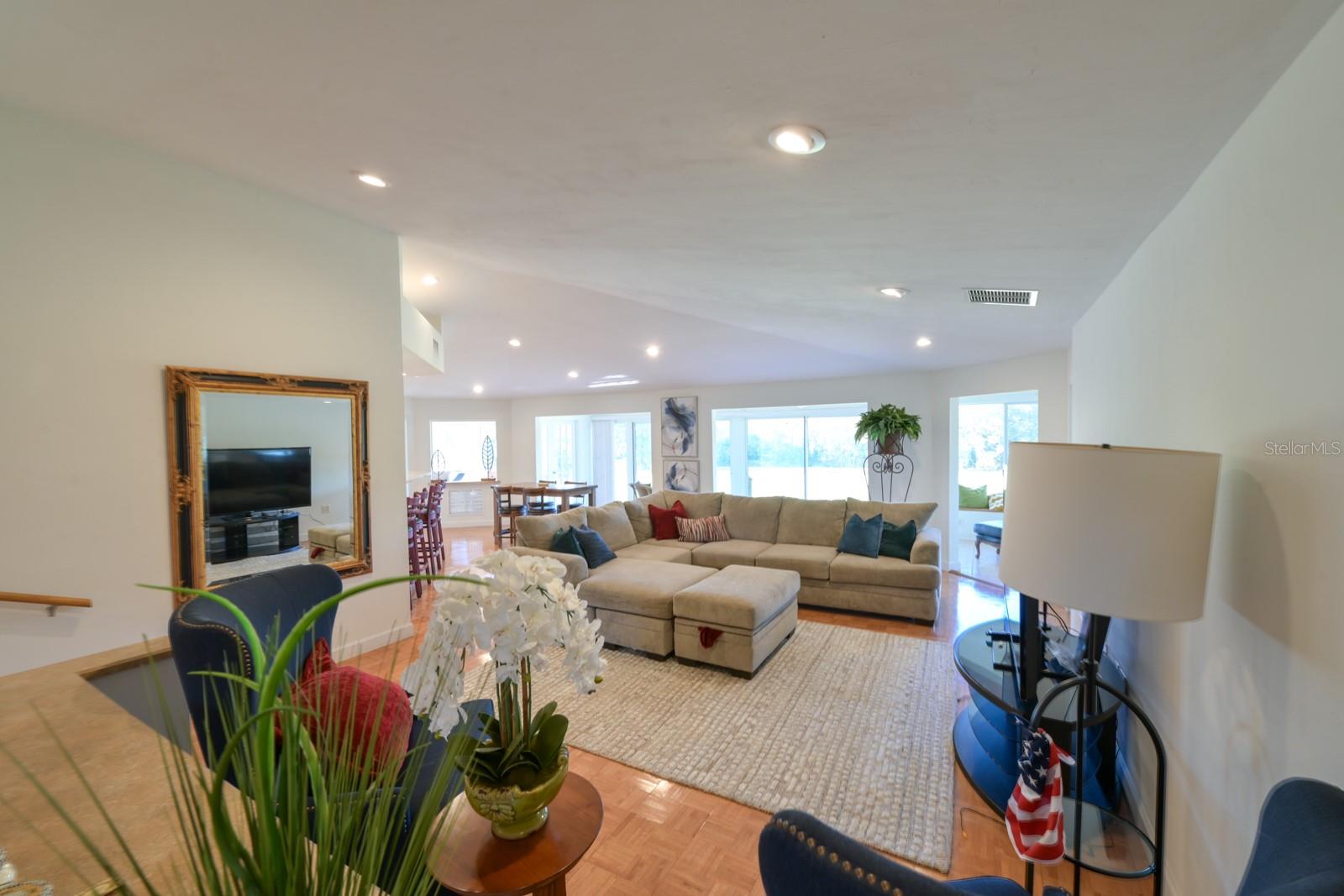 FAIRWAY ESTATES IN - Residential