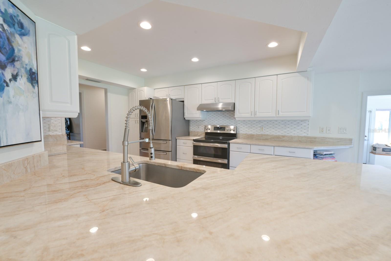 FAIRWAY ESTATES IN - Residential