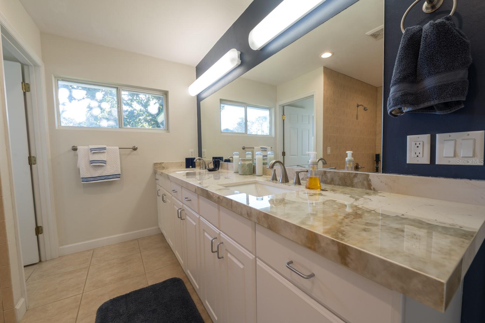 FAIRWAY ESTATES IN - Residential