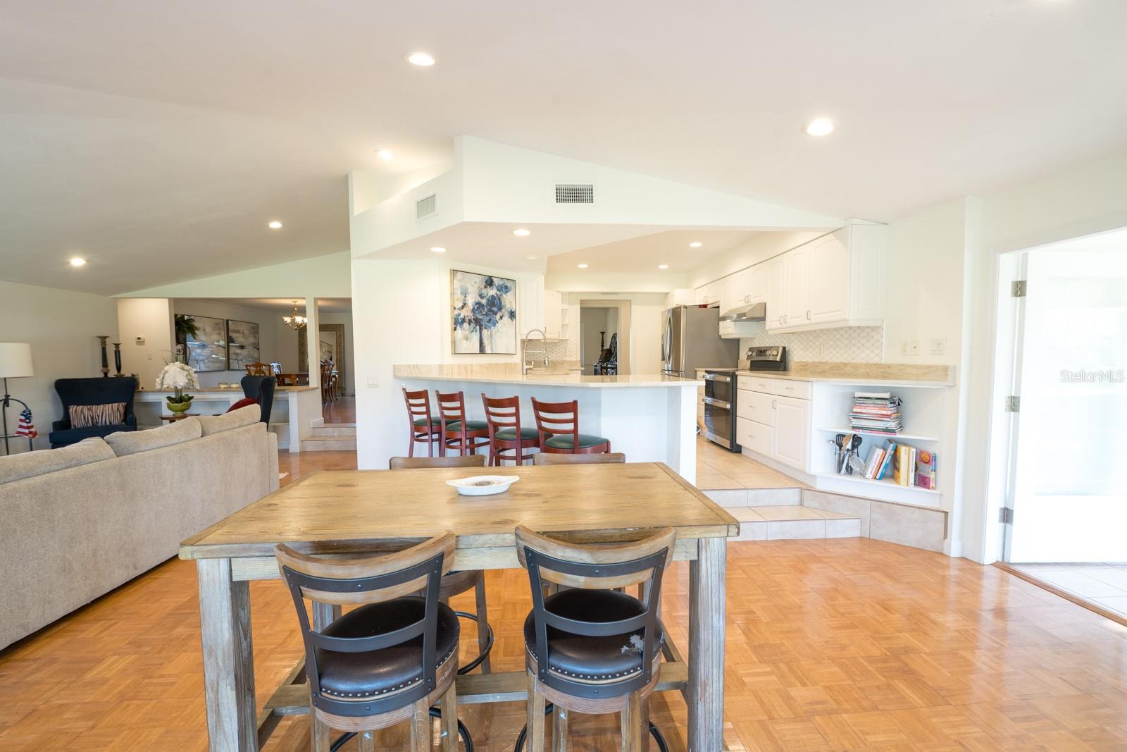 FAIRWAY ESTATES IN - Residential