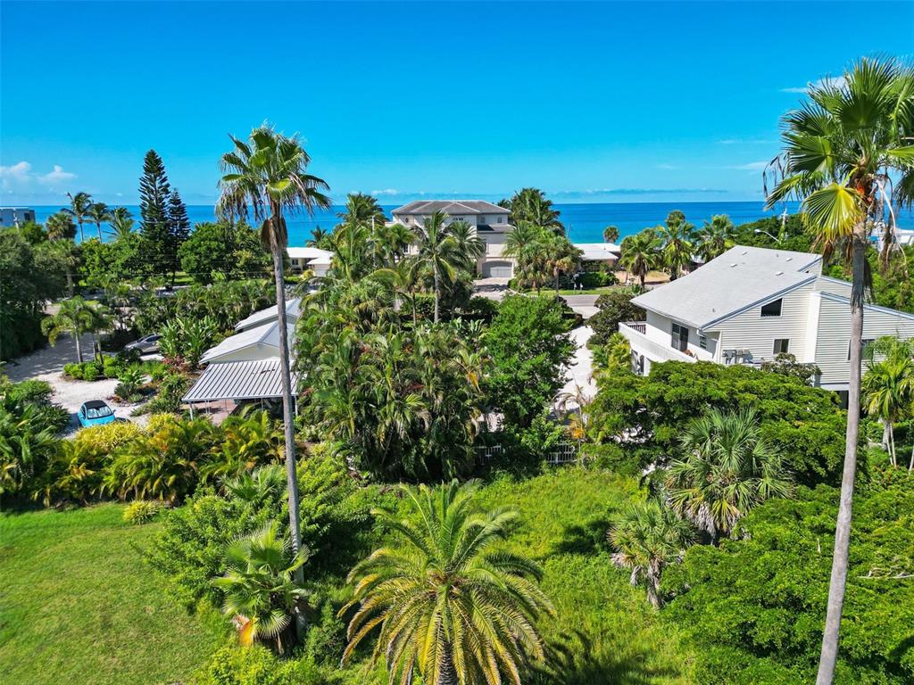 COQUINA BEACH - Land