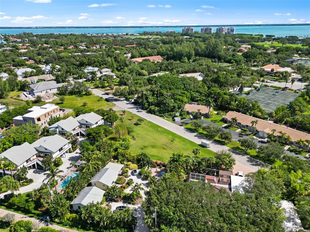 COQUINA BEACH - Land