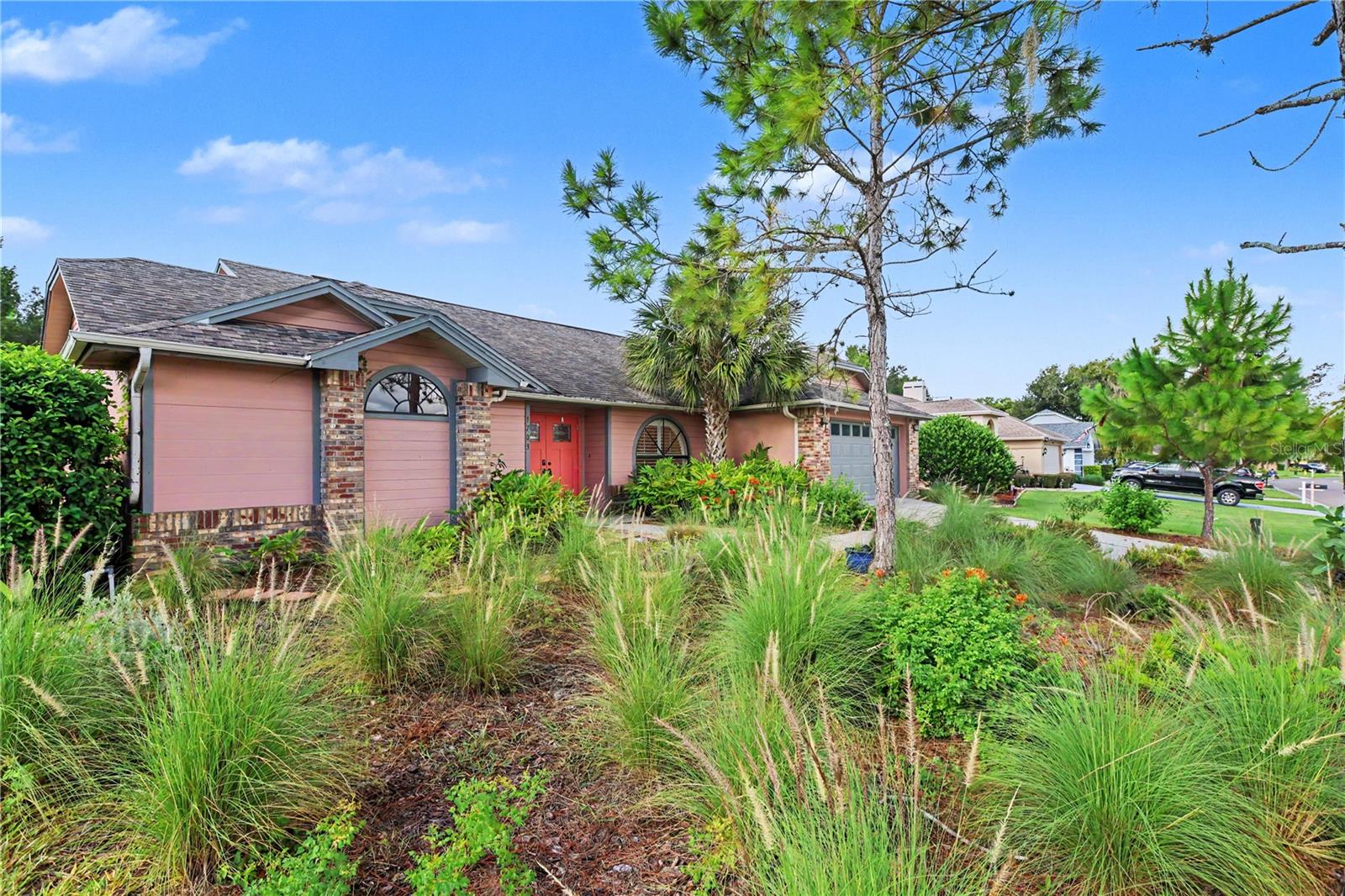 1703 PADDOCK DRIVE