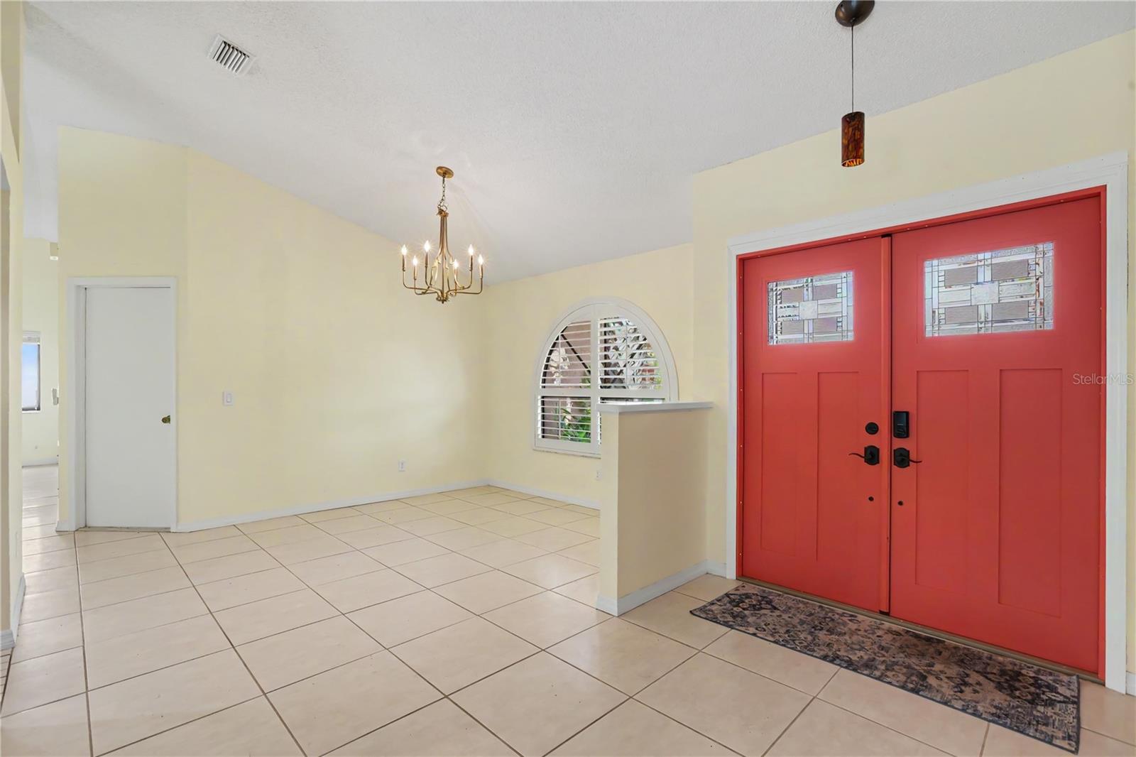 1703 PADDOCK DRIVE