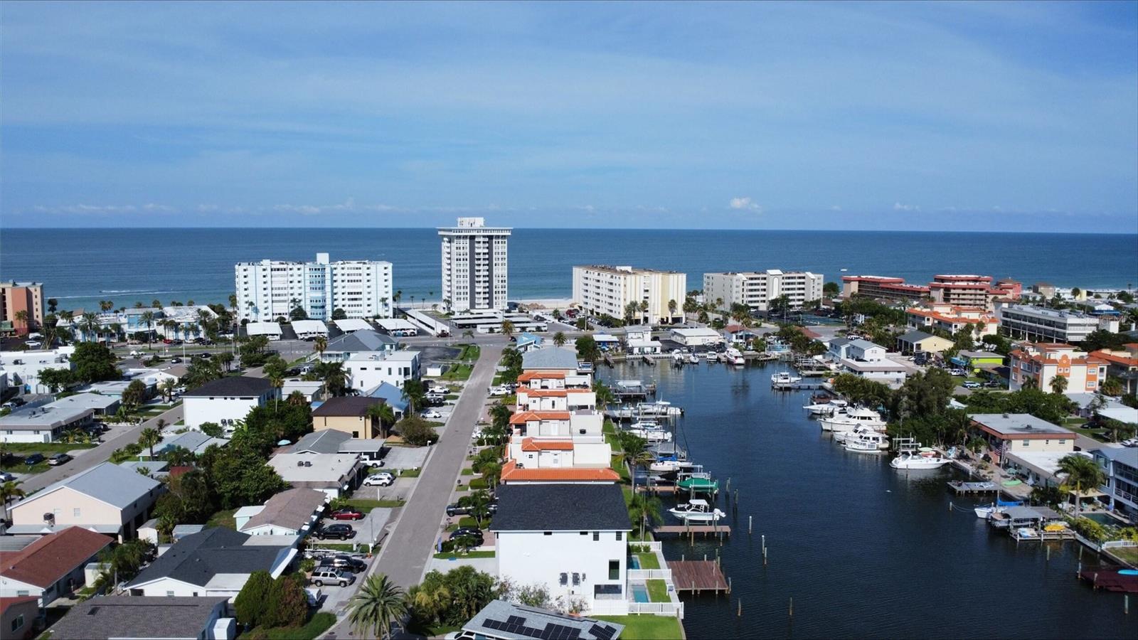 GAY SHORES - Residential