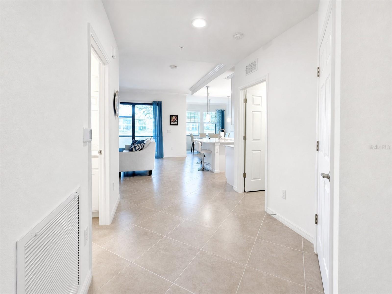 10054 CROOKED CREEK DRIVE 102 - Photo 2