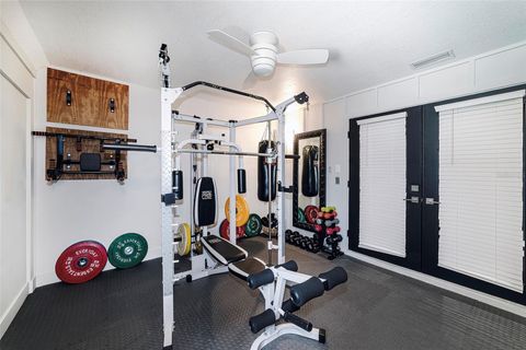 Tiny photo for 2418 SE 15th Street, Ocala, FL 34471 (MLS # OM704763)