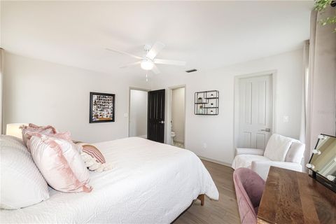 Tiny photo for 2418 SE 15th Street, Ocala, FL 34471 (MLS # OM704763)