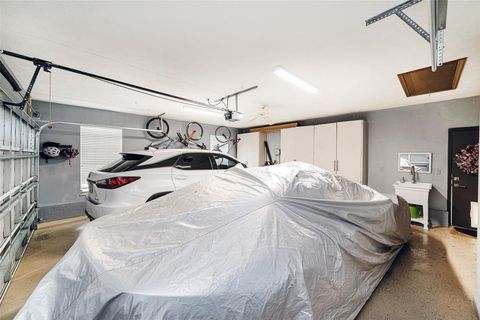 Tiny photo for 2418 SE 15th Street, Ocala, FL 34471 (MLS # OM704763)