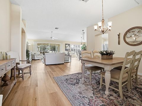 Tiny photo for 7240 SE 172nd Hazelwood Loop, The Villages, FL 32162 (MLS # G5107745)