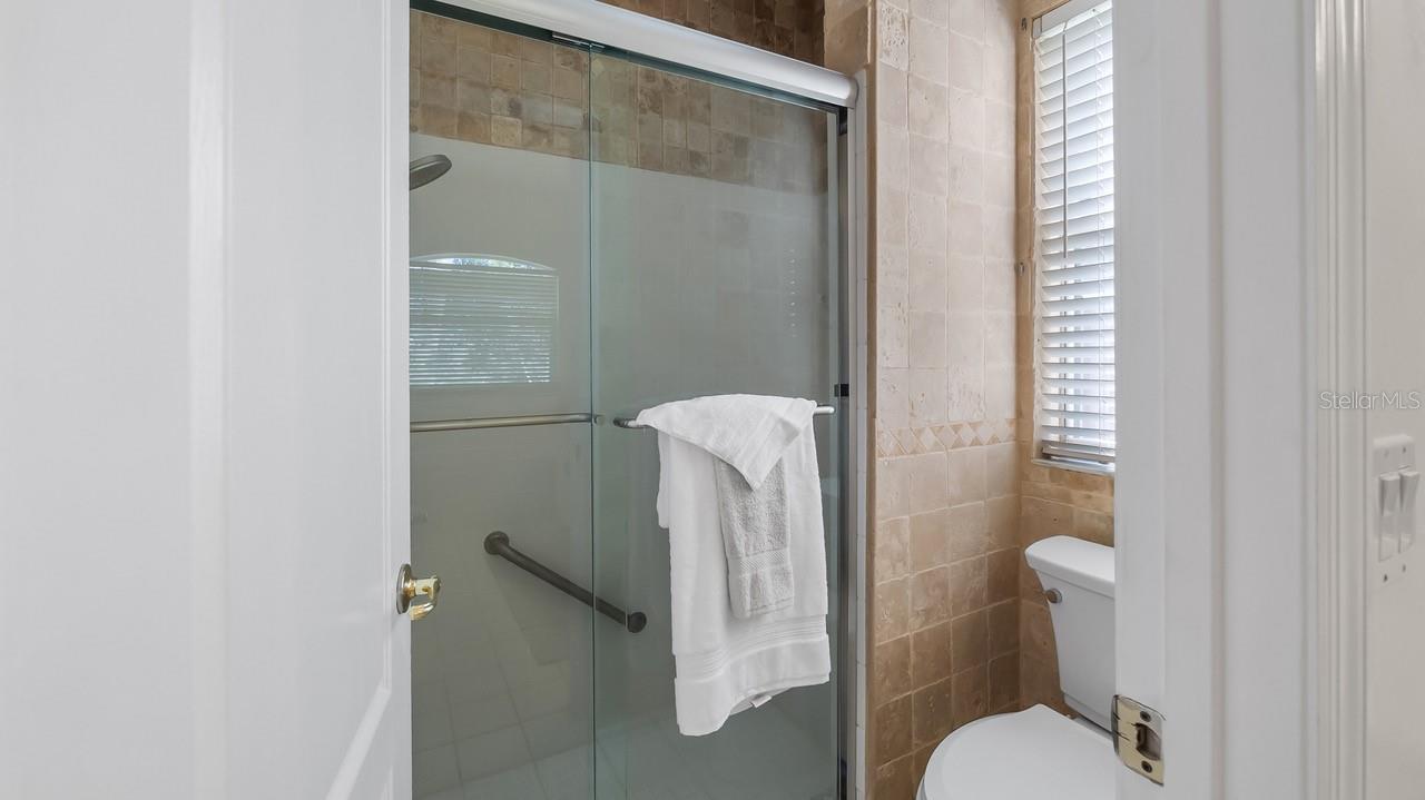 CLERMONT HUNTINGTON AT KINGS RIDGE - Residential