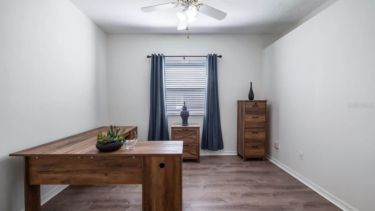 CLERMONT HUNTINGTON AT KINGS RIDGE - Residential