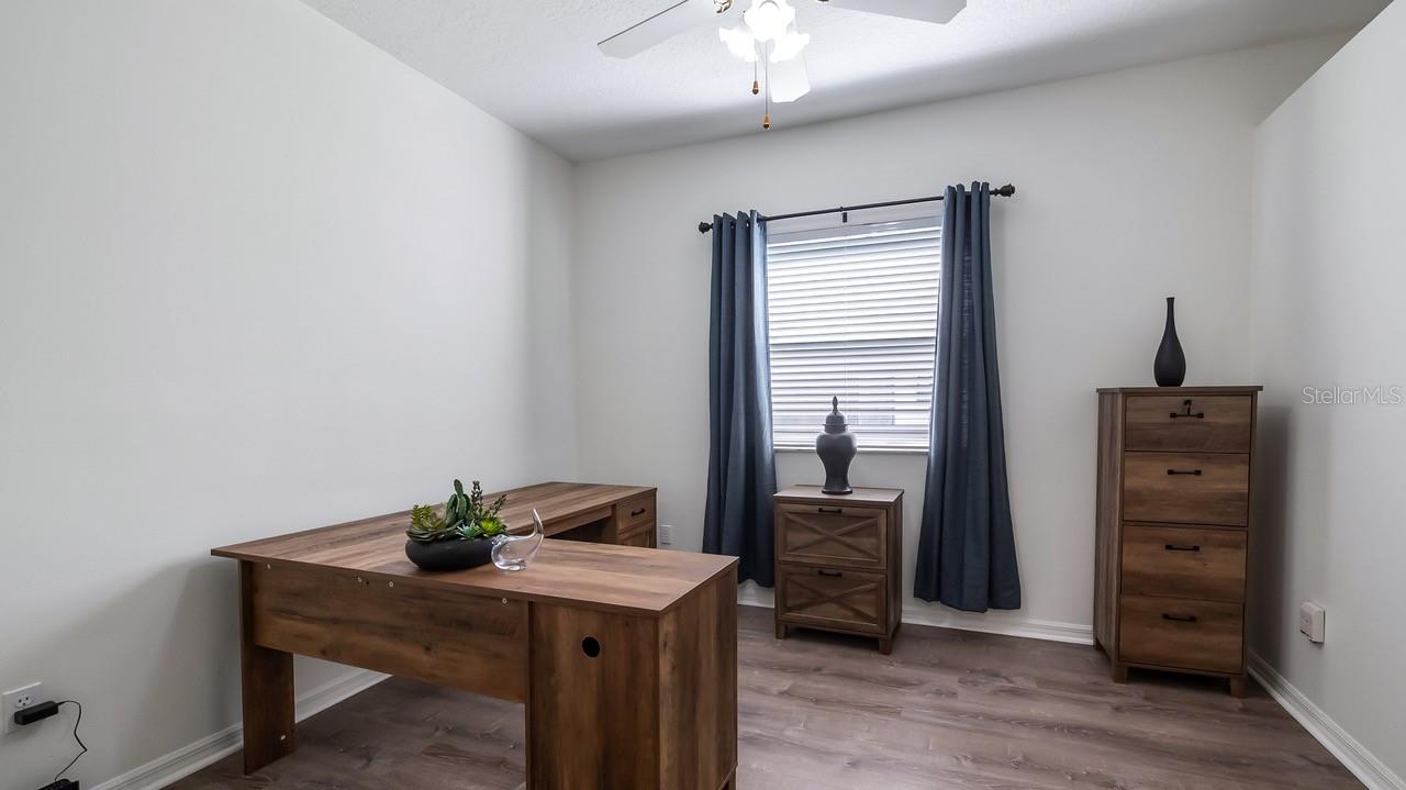 CLERMONT HUNTINGTON AT KINGS RIDGE - Residential