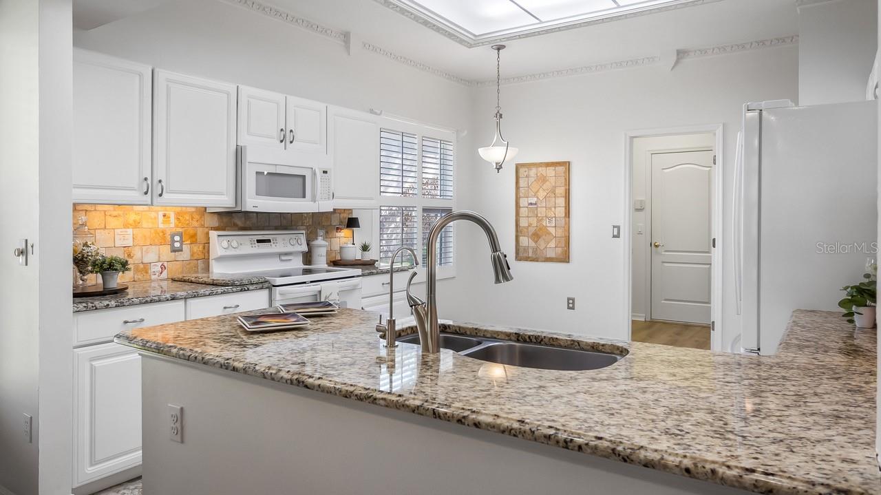 CLERMONT HUNTINGTON AT KINGS RIDGE - Residential