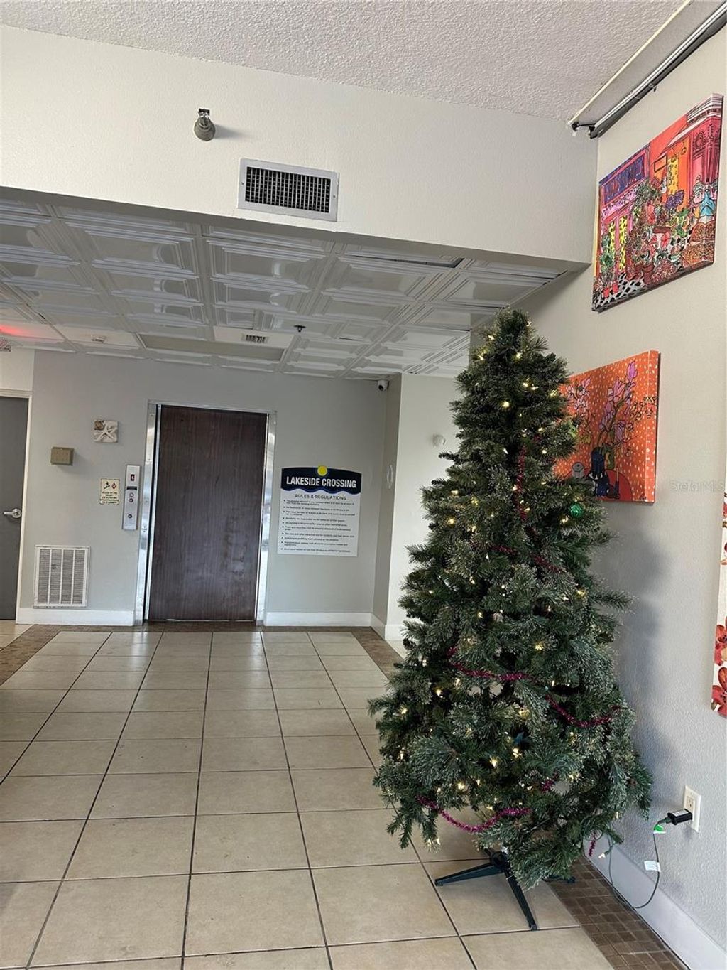 Photo of 701 S Madison Avenue #410, Clearwater, FL 33756 (MLS # TB8394476)