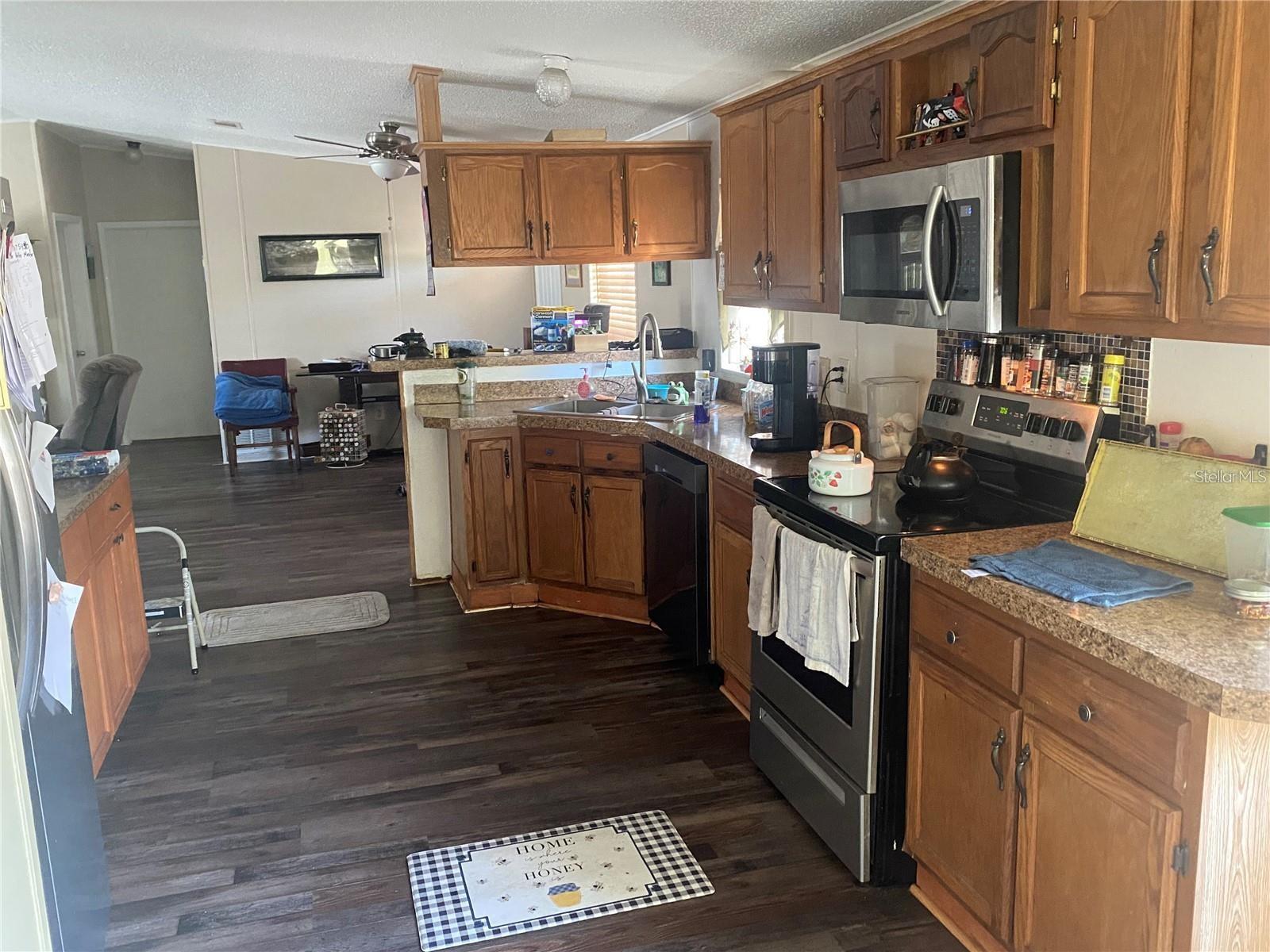 HIGHLAND ESTATES SUB - Residential