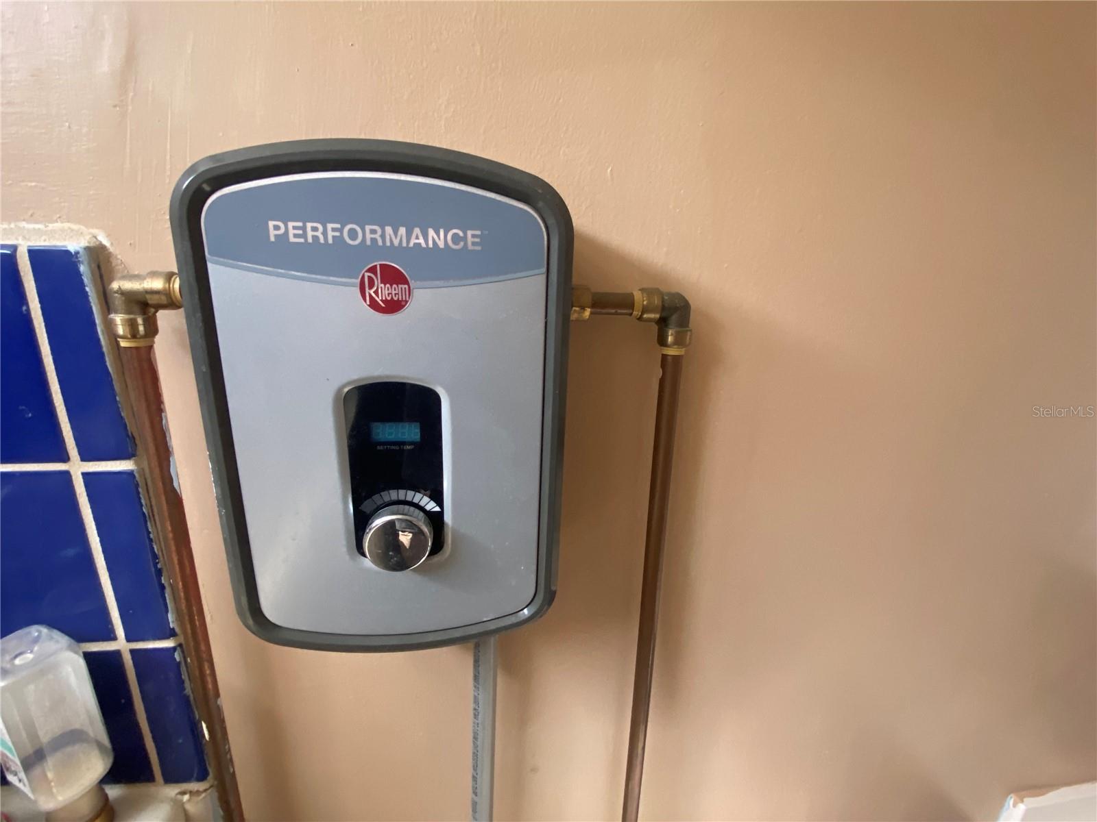 HIGHLAND ESTATES SUB - Residential