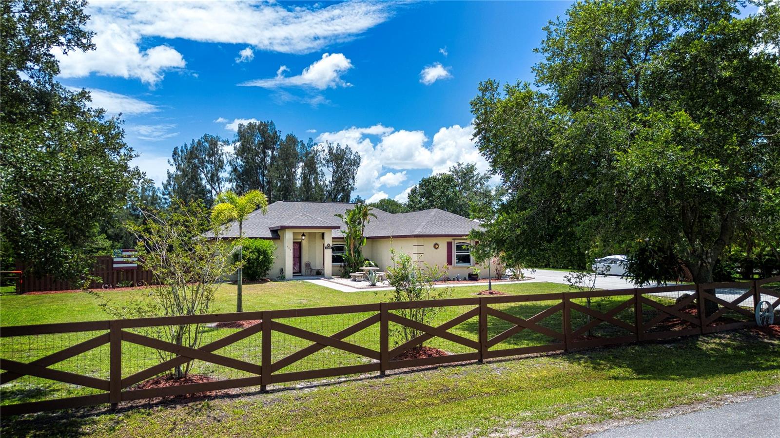 408 RIVER BED COURT