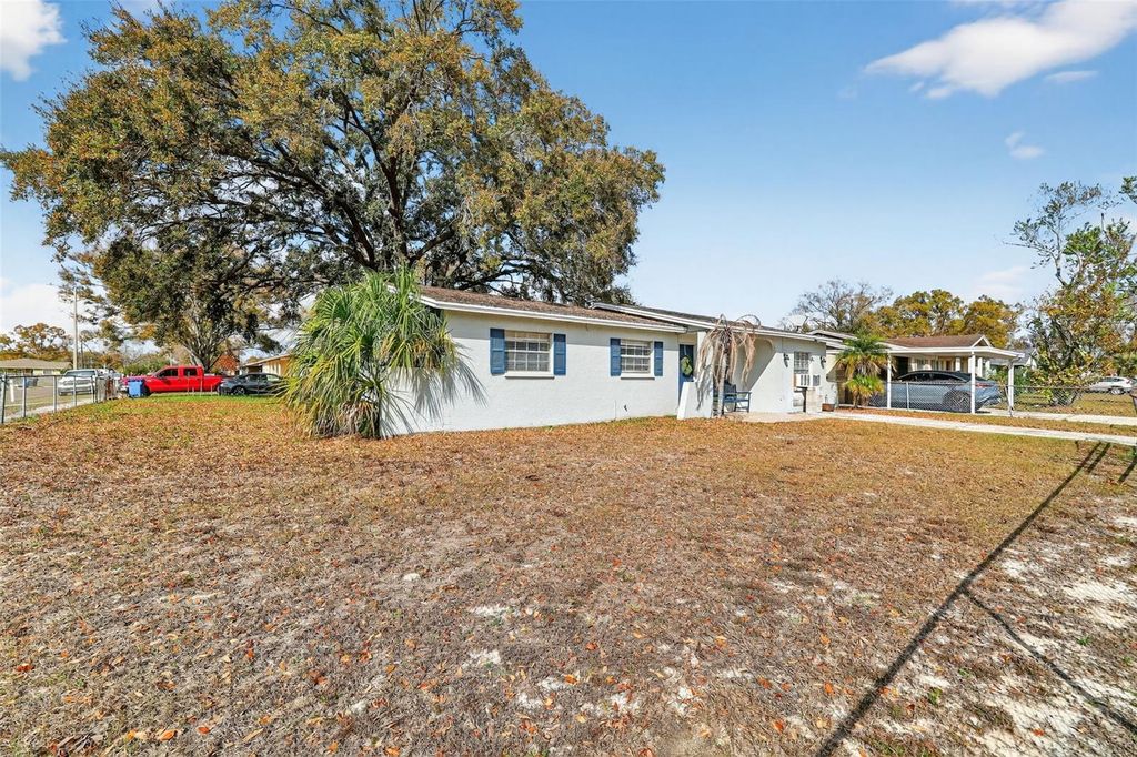 Photo of 7006 Tidewater Trail, Tampa, FL 33619 (MLS # TB8481739)