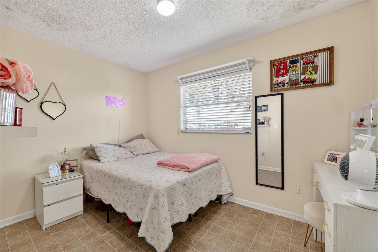 CLAIR MEL CITY SEC A UNIT - Residential