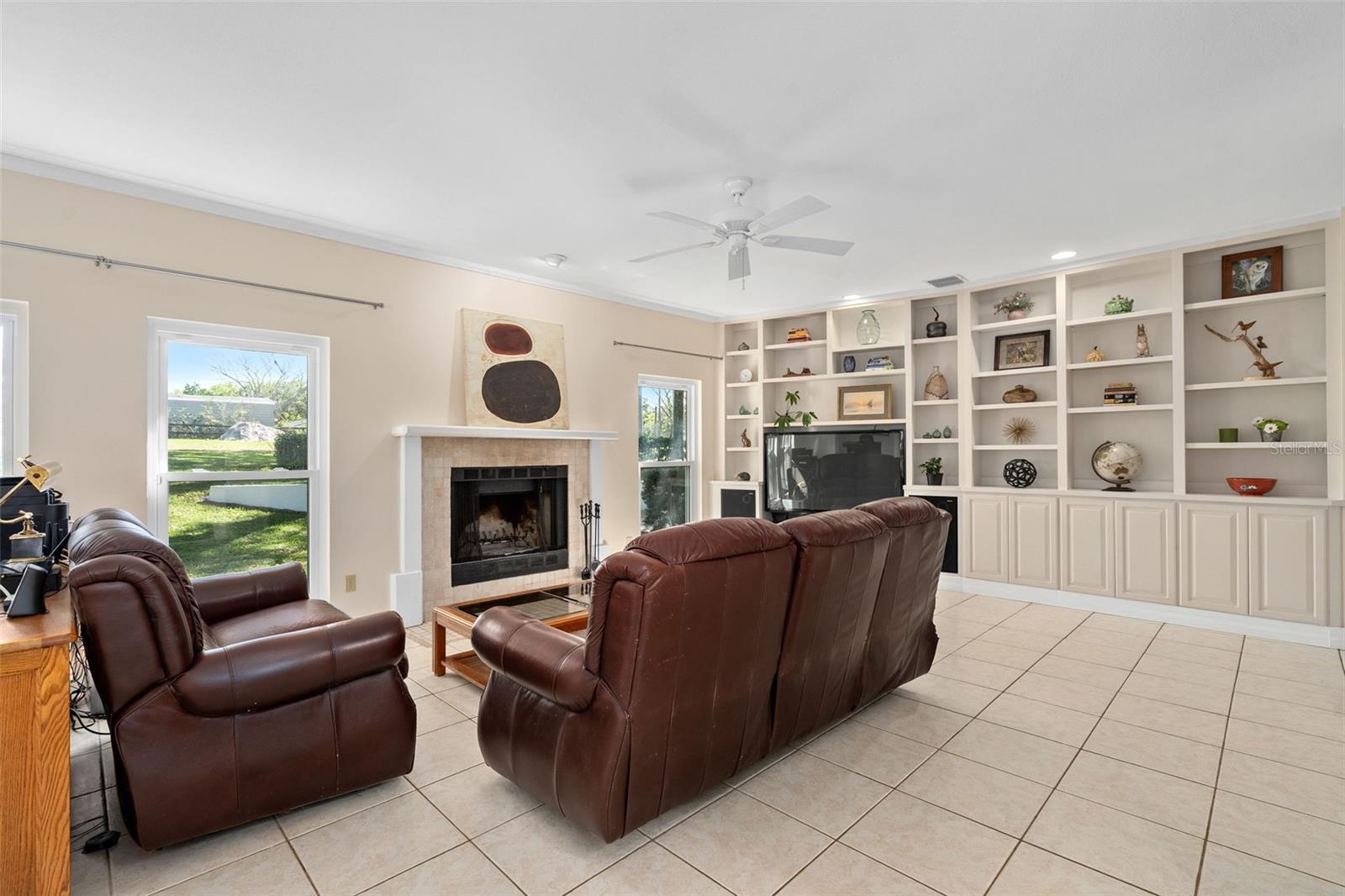 MEADOWLANDS 5 ACRE DEV - Residential